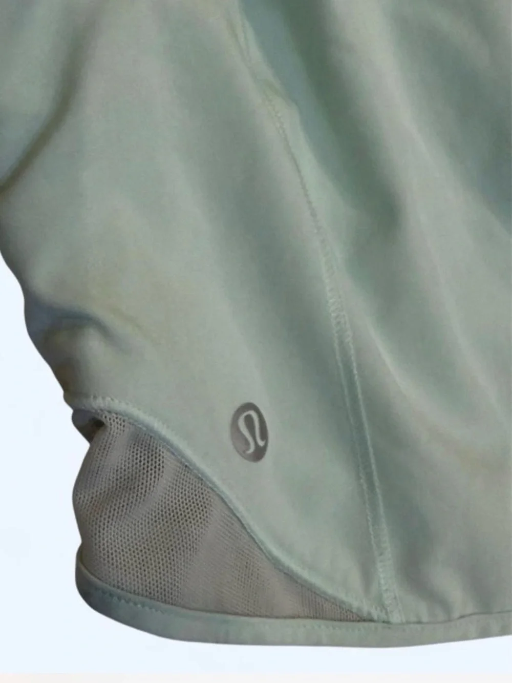 LululemonLight Light Green Women’s Athletic Shorts - Hotty Hot 2.5